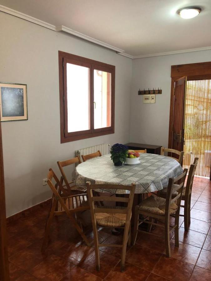 הוילה Casa Jardin Argoños מראה חיצוני תמונה