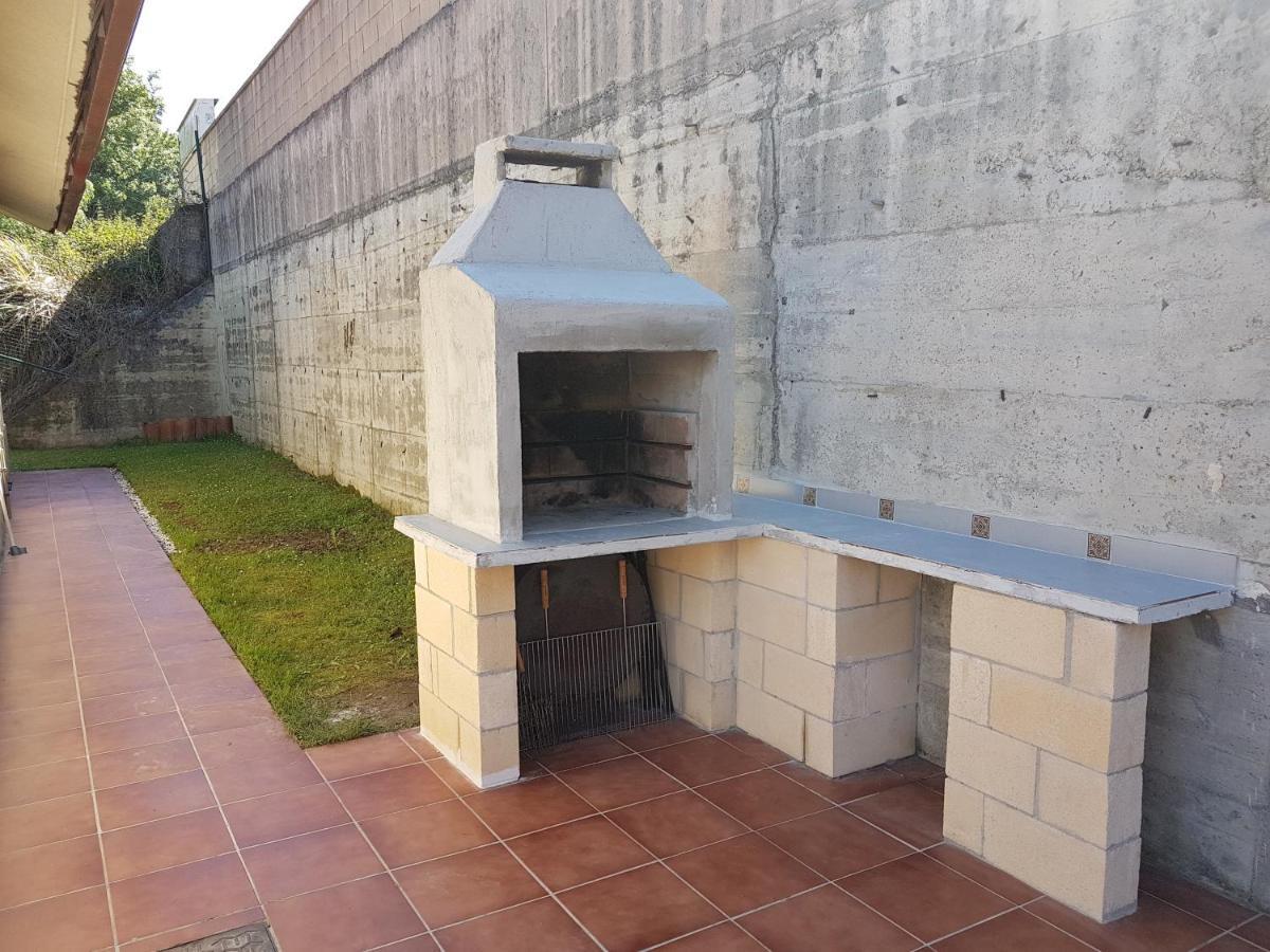 הוילה Casa Jardin Argoños מראה חיצוני תמונה